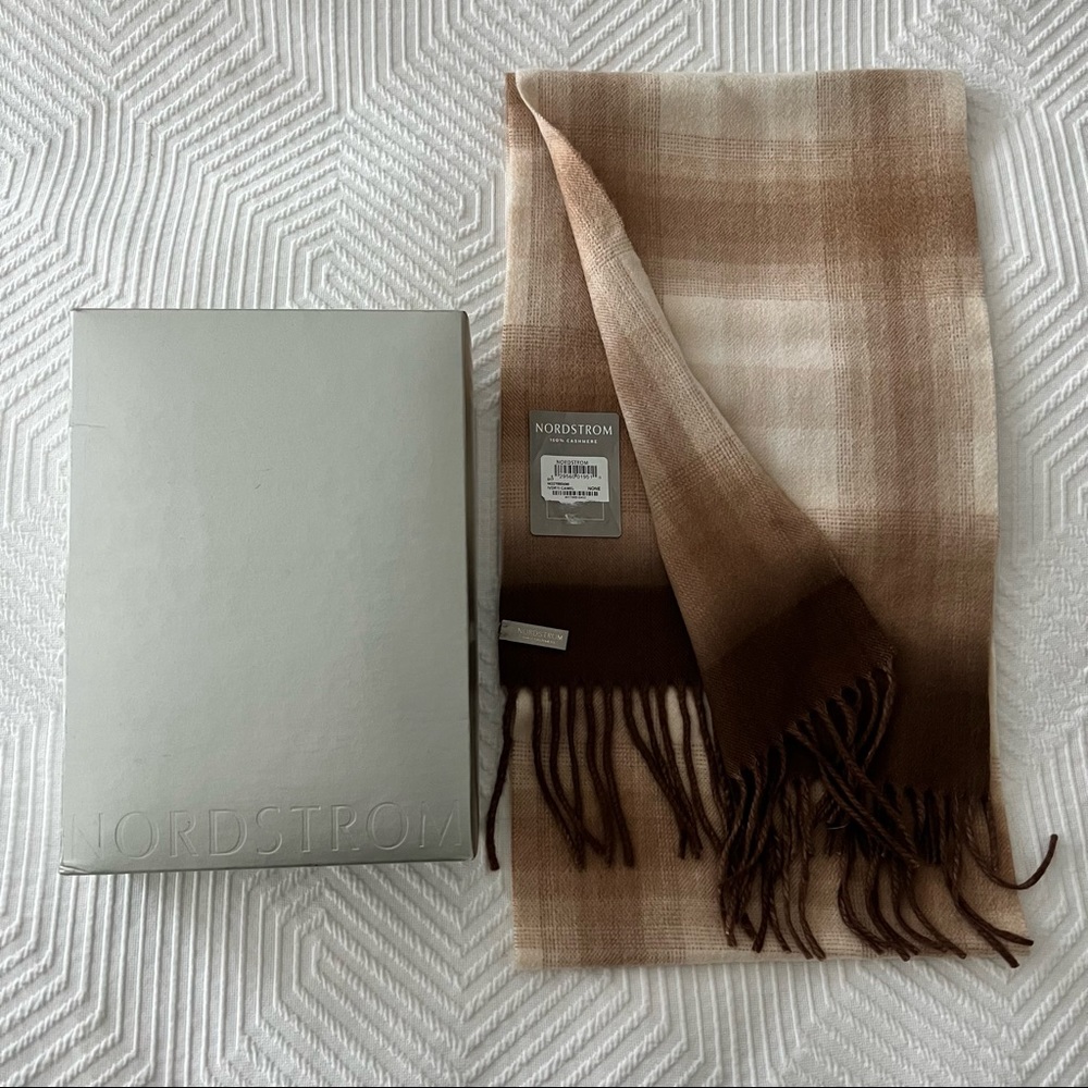 Nordstrom Cashmere Scarf - Camel/Ivory